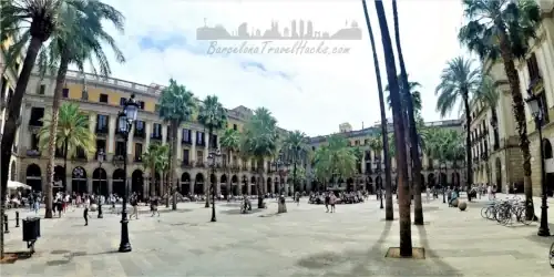 Plaça Reial Grand square with Gaudí Lamp Posts