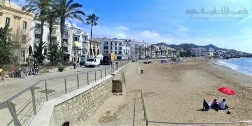 Sitges Beaches and Shopping Guide